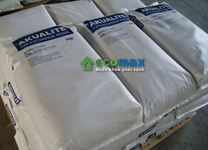 hat-nhua-trao-doi-ion-akualite-c-107