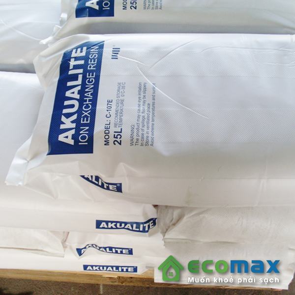 hat-nhua-trao-doi-ion-akualite-c-107