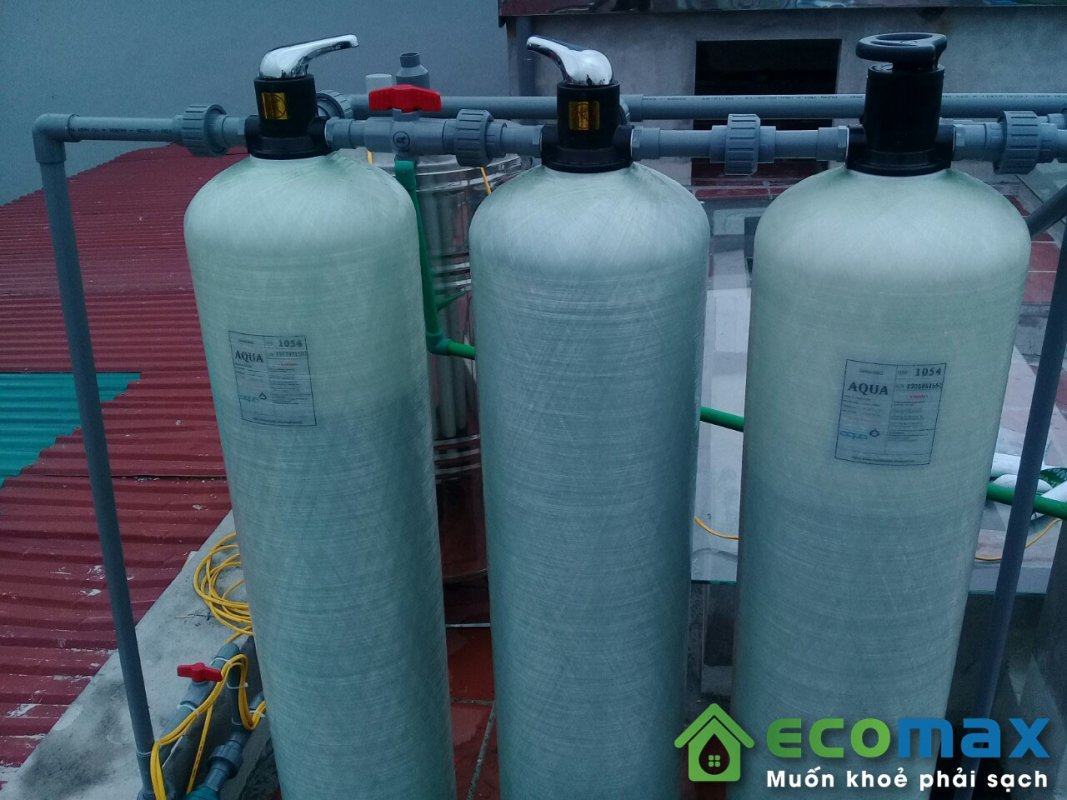 thiet bi loc nuoc gieng khoan nhiem sat