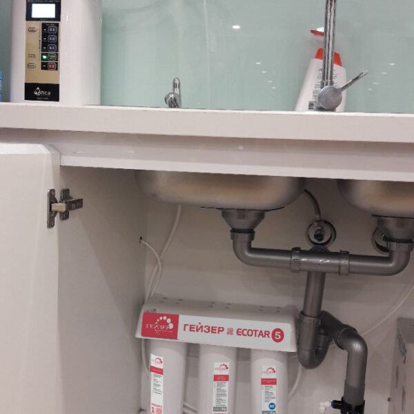 lap dat may loc nuoc geyser ecotar 5 1