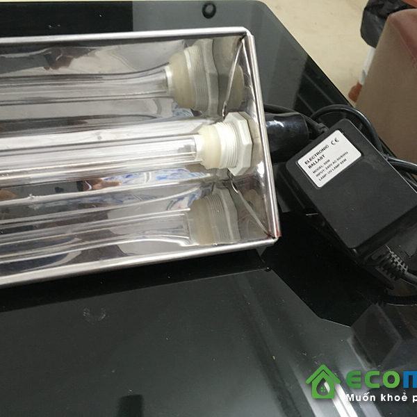 den uv diet khuan khong khi 55w