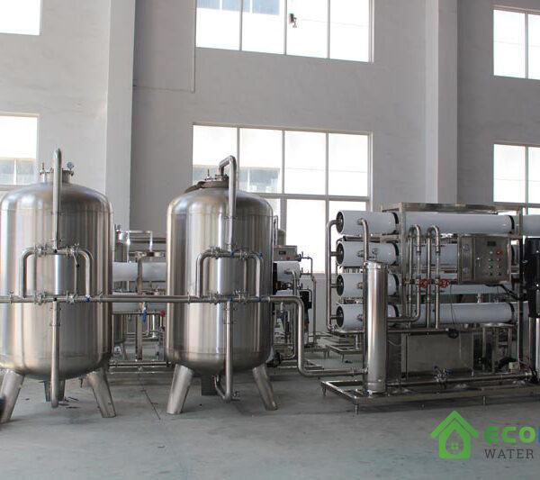 Dây chuyền lọc nước tinh khiết 10000 Lít/giờ 2 day chuyen loc nuoc tinh khiet 10000L