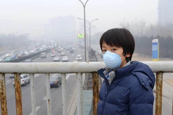 Nơi đem tỷ lệ dân sinh sống cao đem tỷ trọng độc hại bầu không khí cao
