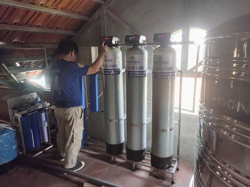 Thiết bị lọc tổng sinh hoạt đầu nguồn 3 cấp lọc tự động 5 bo loc nuoc sinh hoat eco03autovan