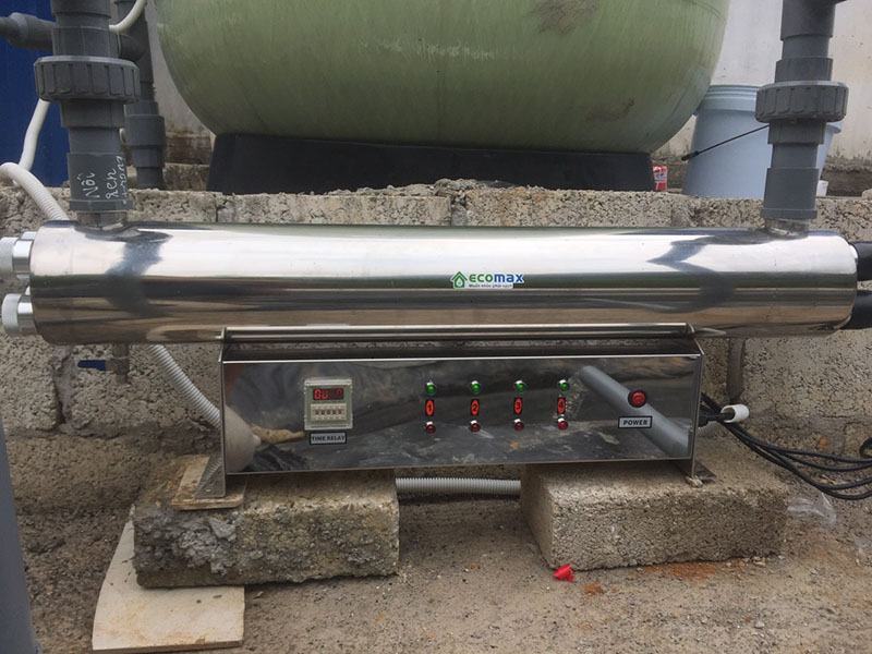 Lắp đặt đèn UV diệt khuẩn 220W cho trại lợn tại Thái Nguyên 2 Đèn uv diệt khuẩn cho lợn uống