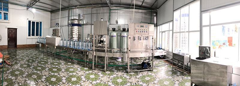Dây chuyền sản xuất nươc đóng bình đóng chai tự động tại Hà Nam