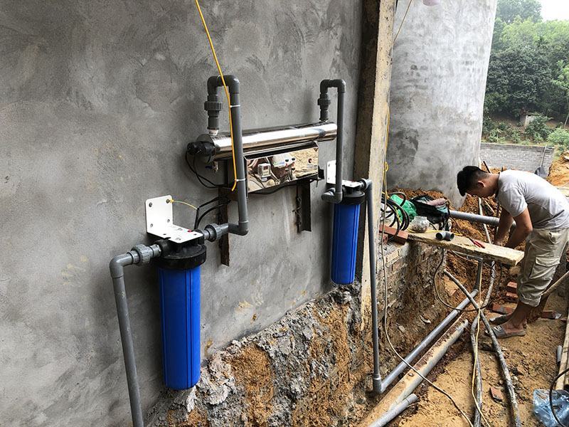 Đèn uv diệt khuẩn trang trại