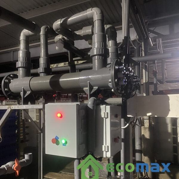 Hình ảnh lắp đặt đèn uv diệt khuẩn nước thuỷ sản nuôi cua tại Khánh Hoà